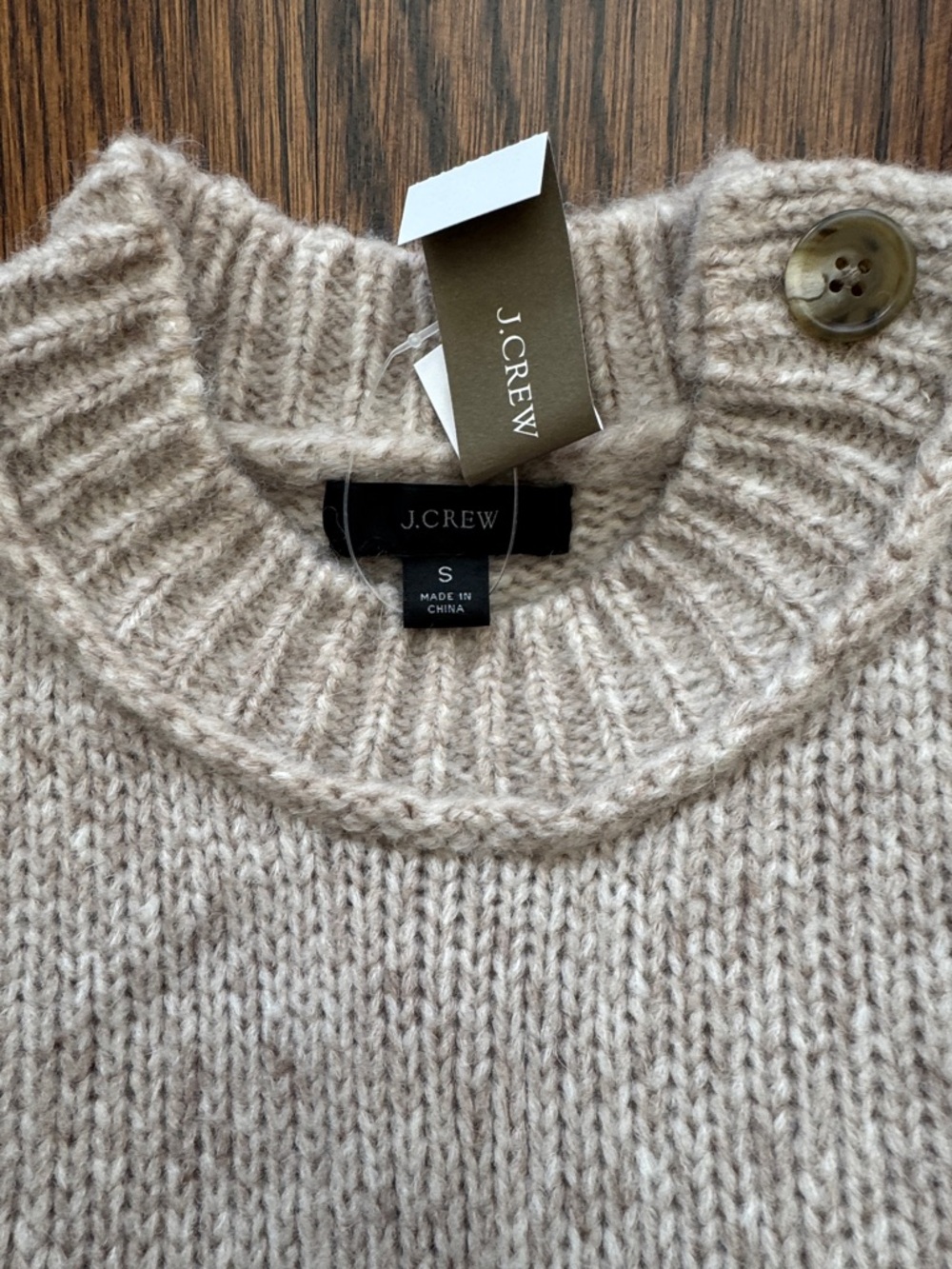 ☮️☮️ J CREW Mixed Casual Tops & Pants Bundle with Pink, Green, Beige, Gray - Picture 2 of 8